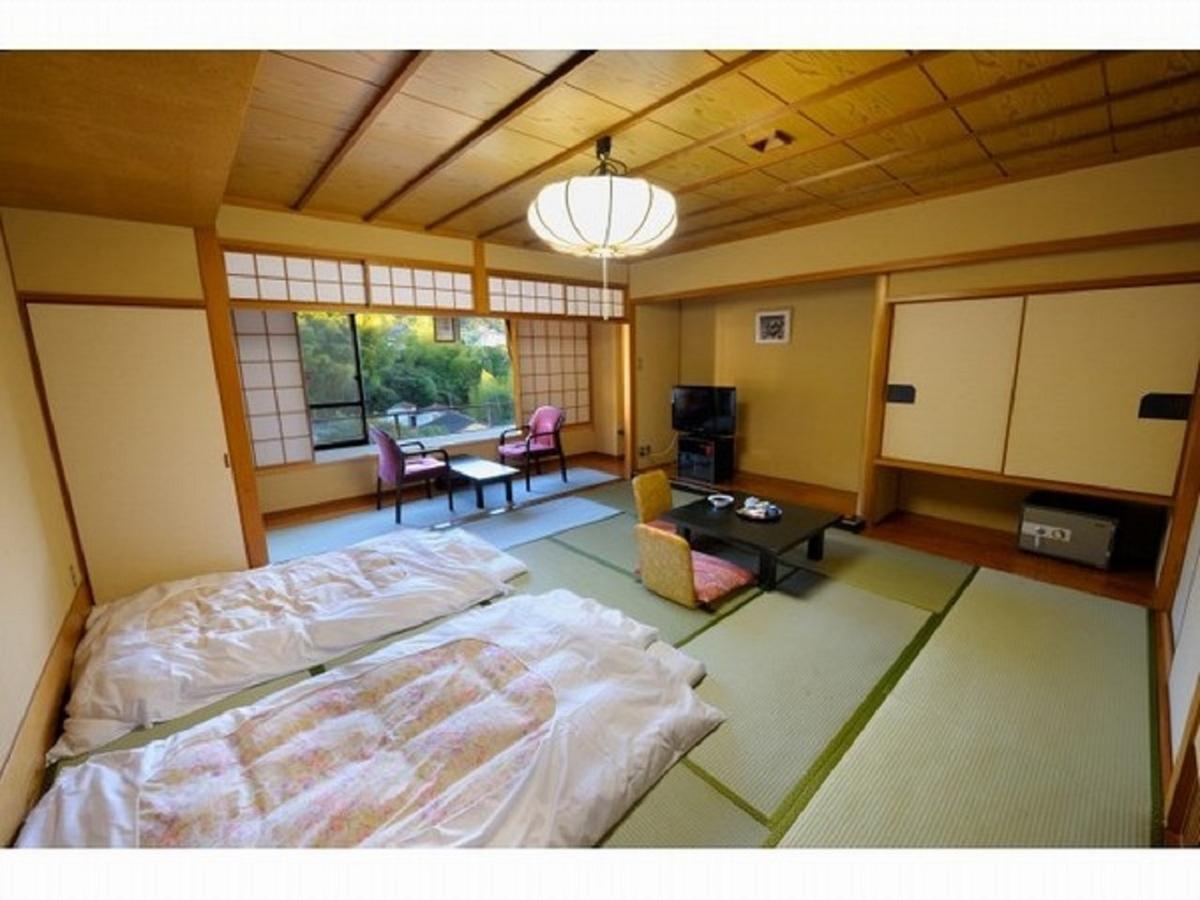 Izu Nagaoka Kinjokan Izunokuni Bagian luar foto